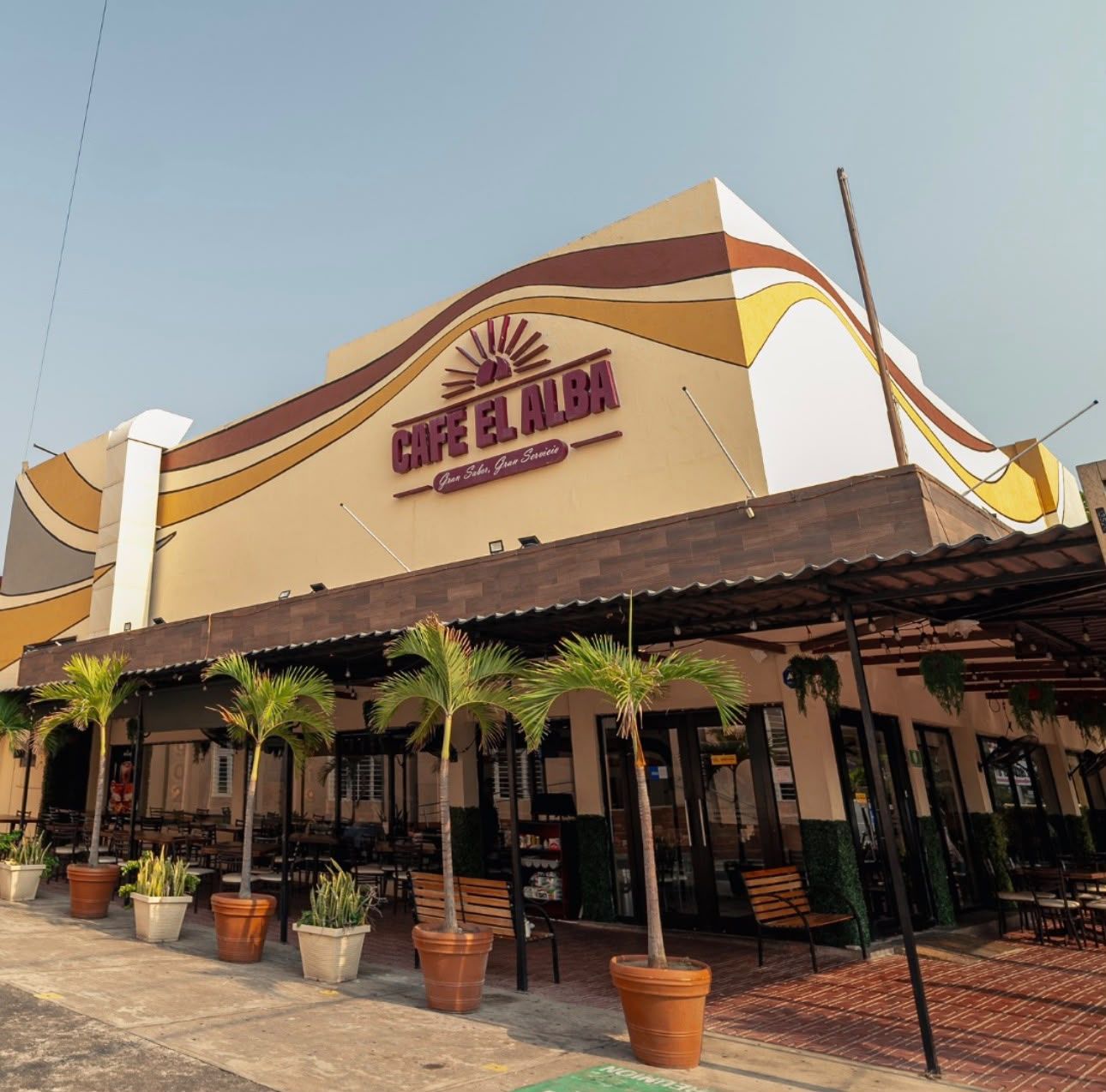 Fachada de la sucursal Santa Rita